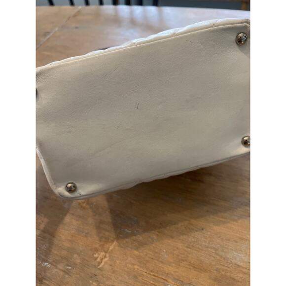 Chanel Python Ligne Cambon Tote White Quilted Leather and matching wallet - Picture 10 of 16